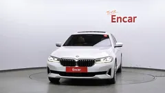 2023 BMW 5-Series 520i Luxury — фото 3