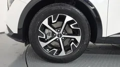 2023 Kia Sportage Signature 2WD — фото 5
