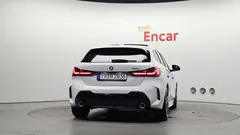 2023 BMW 1-Series 120i M Sports — фото 4