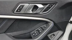 2023 BMW 1-Series 120i M Sports — фото 13