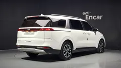 2023 Kia Carnival Gasoline 9-Seater Prestige — фото 2