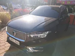 2022 Volvo XC90 B6 Inscription — фото 3