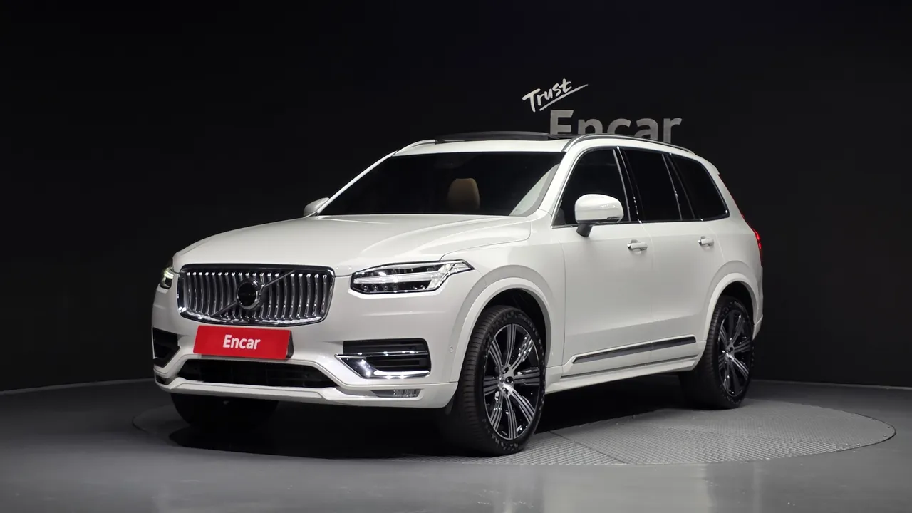 2023 Volvo XC90 B6 Ultimate Bright