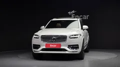2023 Volvo XC90 B6 Ultimate Bright — фото 3