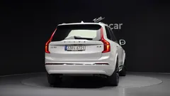 2023 Volvo XC90 B6 Ultimate Bright — фото 4
