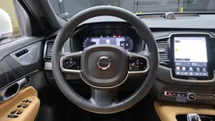 2023 Volvo XC90 B6 Ultimate Bright — фото 13