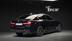 2023 BMW 5-Series 530i M Sport Package — фото 2