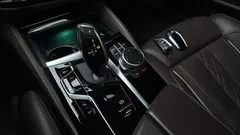 2023 BMW 5-Series 530i M Sport Package — фото 9