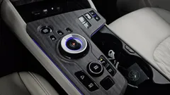 2023 Kia Sportage Signature 2WD — фото 9