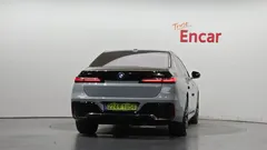 2023 BMW 7-Series 750e xDrive M Sport — фото 4