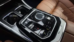 2023 BMW 7-Series 750e xDrive M Sport — фото 9