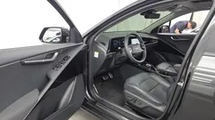 2022 Kia Niro Signature — фото 10