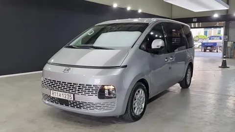 2022 Hyundai Staria Cargo 3-Seater
