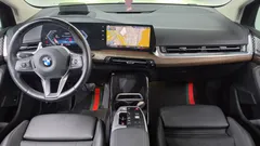 2023 BMW 2-Series 220i Luxury — фото 7