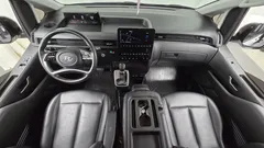 2023 Hyundai Staria Tourer 11-Seater — фото 7