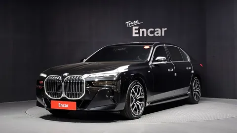 2023 BMW 7-Series 740i sDrive M Sport