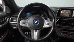 2022 BMW 7-Series 745Le iPerformance M Sport — фото 14