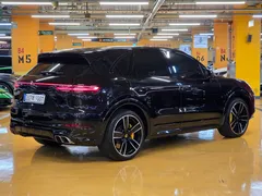 2022 Porsche Cayenne 4.0 Turbo — фото 3