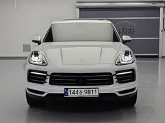 2023 Porsche Cayenne 3.0 — фото 2