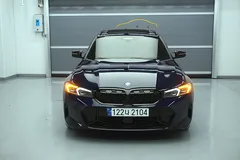 2023 BMW 3-Series 320d Touring M Sport Pro First Edition — фото 2