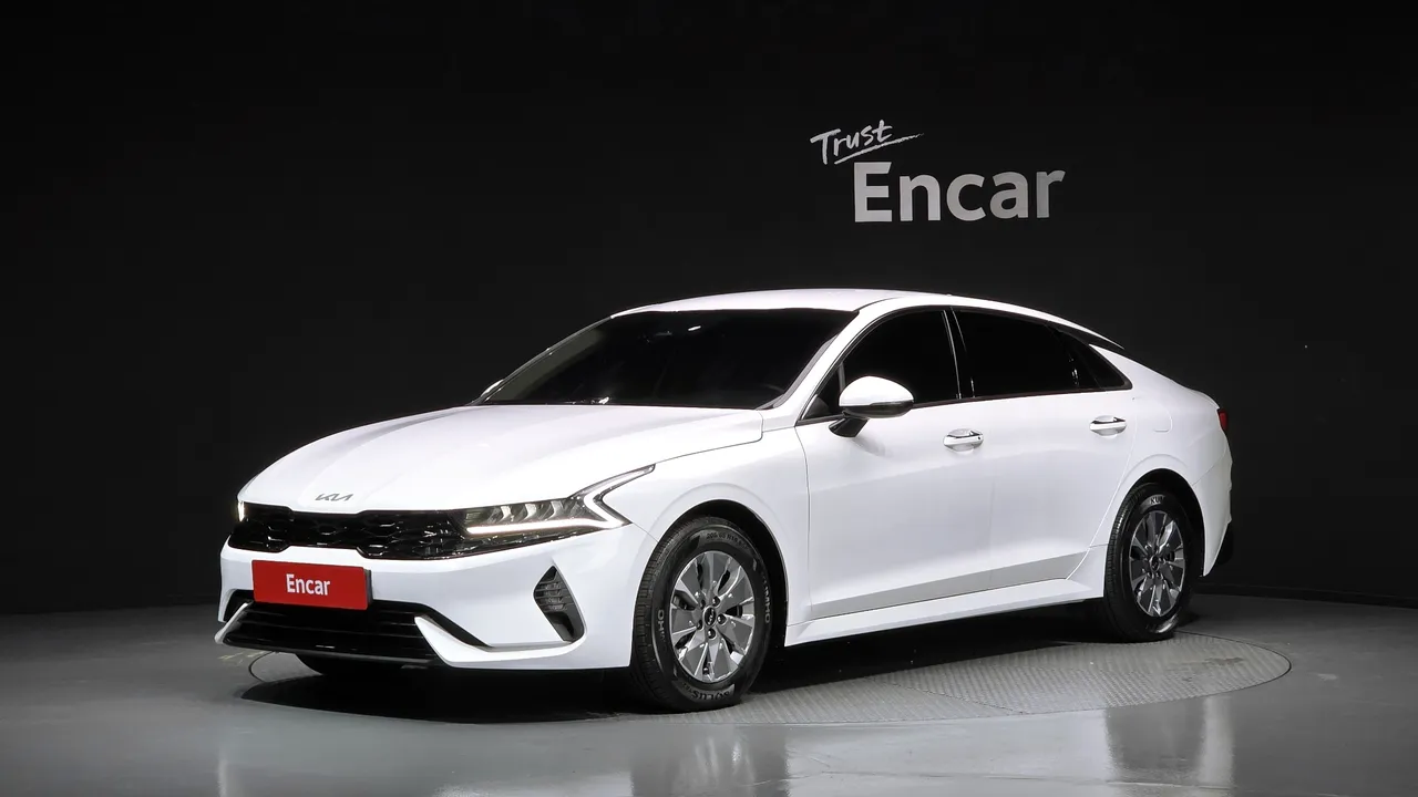 2023 Kia K5 Trendy
