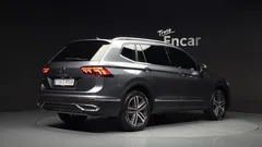 2023 Volkswagen Tiguan 2.0 TSI Prestige — фото 2
