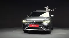 2023 Volkswagen Tiguan 2.0 TSI Prestige — фото 3
