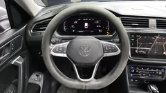 2023 Volkswagen Tiguan 2.0 TSI Prestige — фото 13