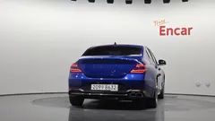2023 Genesis G70 Gasoline 2.0T 4WD — фото 4