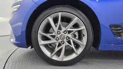 2023 Genesis G70 Gasoline 2.0T 4WD — фото 5