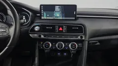 2023 Genesis G70 Gasoline 2.0T 4WD — фото 16