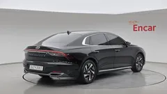 2023 Hyundai Grandeur Premium — фото 2