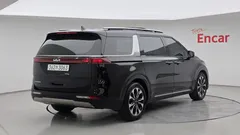2023 Kia Carnival Gasoline 7-Seater Outdoor — фото 2