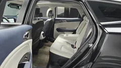 2024 Kia Sportage Signature 2WD — фото 12