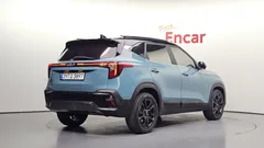 2023 Kia Seltos Gasoline 1.6 Turbo 2WD — фото 2