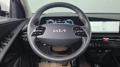 2022 Kia Niro Signature — фото 13