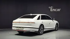 2023 Hyundai Grandeur 3.5 LPG 2WD (Taxi) — фото 2