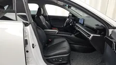 2023 Hyundai Grandeur 3.5 LPG 2WD (Taxi) — фото 11