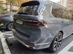 2023 BMW X7 xDrive 40i Design Pure Excellence Frist Edition 6STR — фото 4