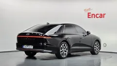 2023 Hyundai Grandeur Premium — фото 2