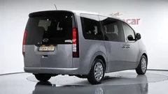 2022 Hyundai Staria Tourer 11-Seater — фото 2