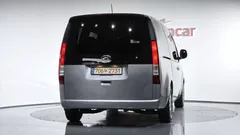 2022 Hyundai Staria Tourer 11-Seater — фото 4