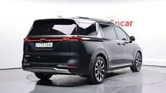 2023 Kia Carnival Gasoline 7-Seater Signature — фото 2