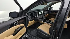 2023 Kia Carnival Gasoline 7-Seater Signature — фото 10