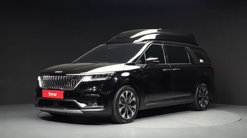 2023 Kia Carnival Diesel 9-Seater Hi-Limousine(Special Vehicle)