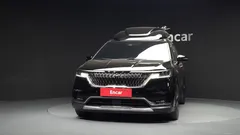 2023 Kia Carnival Diesel 9-Seater Hi-Limousine(Special Vehicle) — фото 3