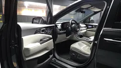 2023 Kia Carnival Diesel 9-Seater Hi-Limousine(Special Vehicle) — фото 10