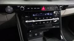 2023 Kia Carnival Diesel 9-Seater Hi-Limousine(Special Vehicle) — фото 17