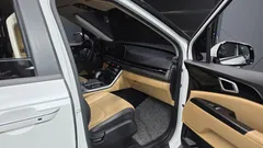 2023 Kia Carnival Diesel 9-Seater Prestige — фото 11