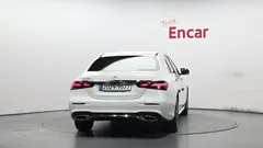 2023 Mercedes-Benz E-Class E250 AMG Line — фото 4